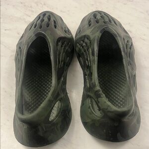 Camo Slip-On Foam Women's Shoe - Green